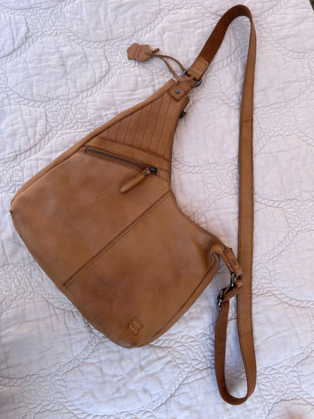 Spikes & Sparrow “Moria” Leather Crossbody / Shoulder Bag - Camel / Tan